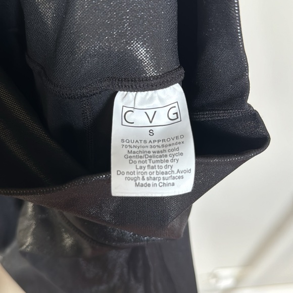 CVG Black Crop leggings - Picture 3 of 4
